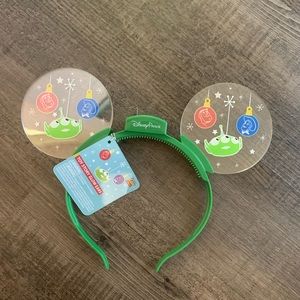 Disney Parks Light Up Glow Toy Story Christmas ears.